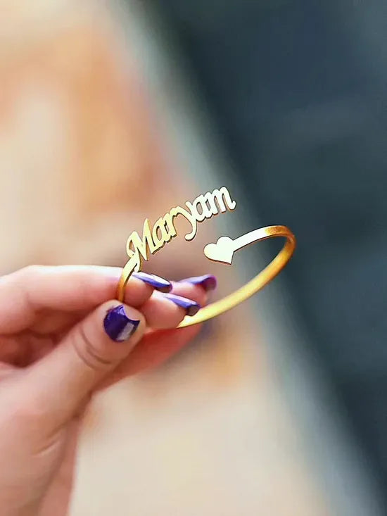 Customized Gold Name Bracelet
