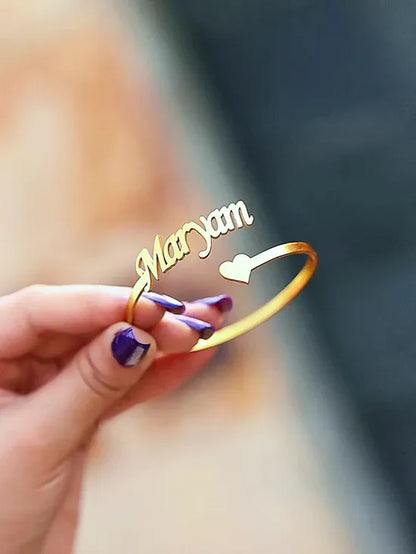 Customized Gold Name Bracelet
