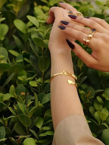 Customized Gold Name Bracelet